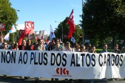 A Área Pública da CIG retírase da mesa de negociación da Lei de Emprego Público ao se manter o plus de altos cargos